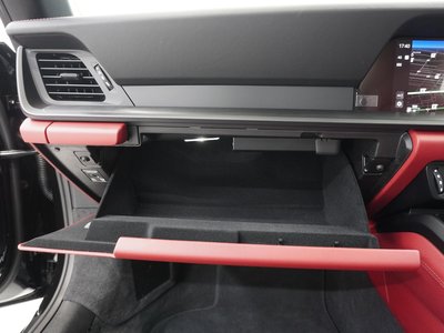 2025 Porsche 911 — миниатюра 40