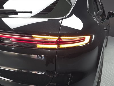 PORSCHE CAYENNE - 10