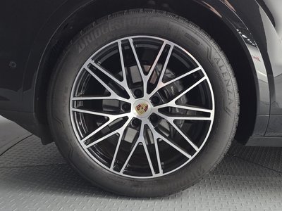 PORSCHE CAYENNE - 6