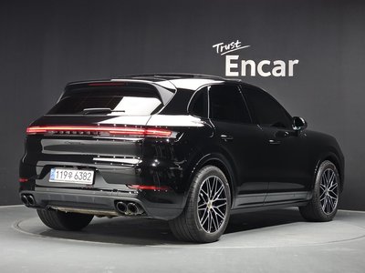 PORSCHE CAYENNE - 3