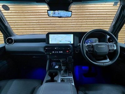 TOYOTA LAND CRUISER 250 - 3