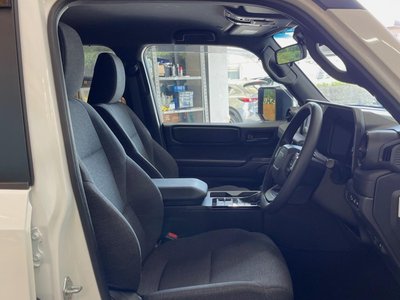 TOYOTA LAND CRUISER 250 - 8