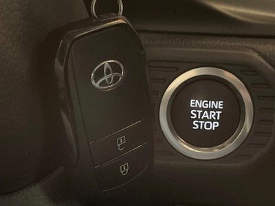 TOYOTA LAND CRUISER 250 - 7