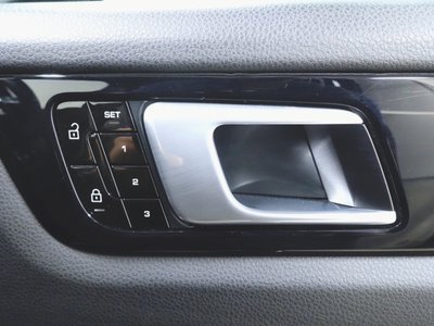 2020 Porsche CAYENNE 缩略图 21