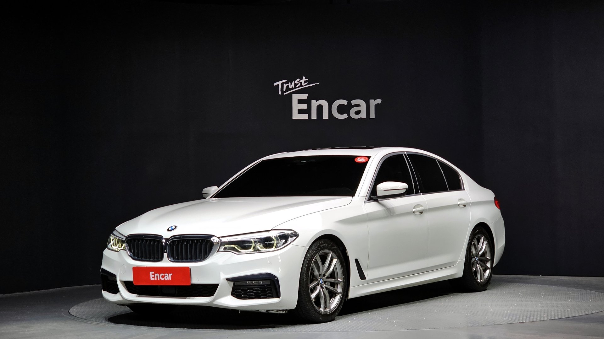 BMW 5 SERIES - View 1