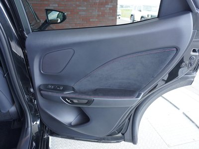 صورة مصغرة 15 لـ 2024 Lexus LBX
