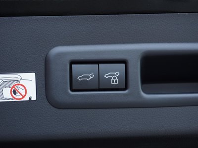 صورة مصغرة 19 لـ 2024 Lexus LBX