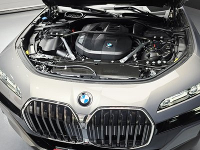 BMW 7 SERIES - 7
