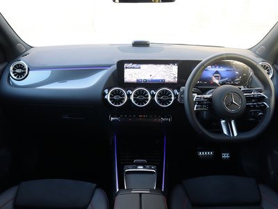 MERCEDES-BENZ GLA - 6