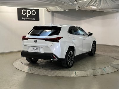 LEXUS UX - 2
