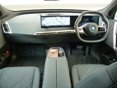 BMW IX 2022 thumbnail 21
