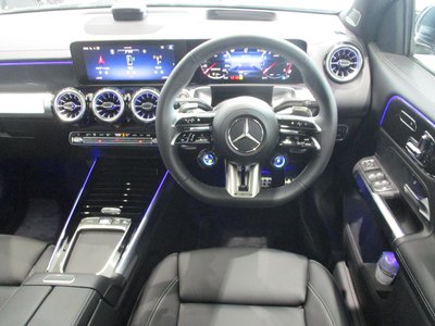 صورة مصغرة 33 لـ 2026 Mercedes-BENZ GLB AMG