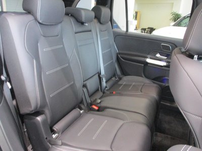 صورة مصغرة 31 لـ 2026 Mercedes-BENZ GLB AMG