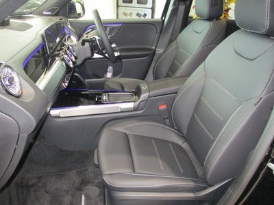 صورة مصغرة 49 لـ 2026 Mercedes-BENZ GLB AMG