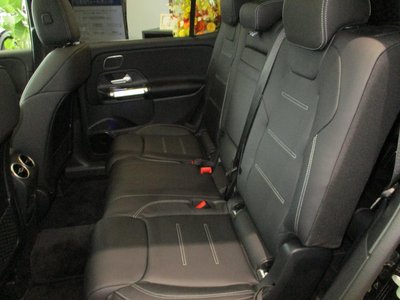 صورة مصغرة 44 لـ 2026 Mercedes-BENZ GLB AMG