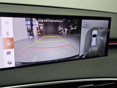 2024 Genesis GV70 thumbnail 21