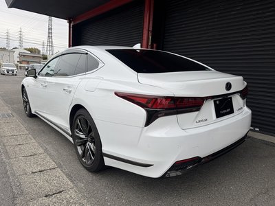 LEXUS LS - 8