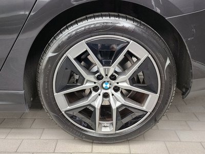 BMW 5 SERIES - 8