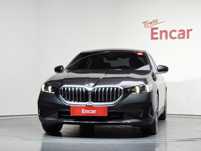 BMW 5 SERIES - 2