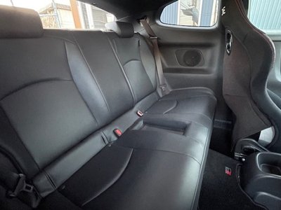 TOYOTA GR YARIS - 10