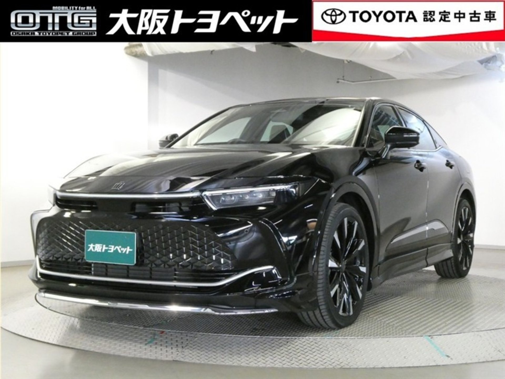 TOYOTA CROWN CROSSOVER - View 1