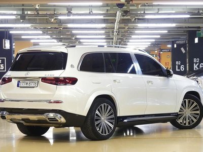 MERCEDES-BENZ GLS - 2