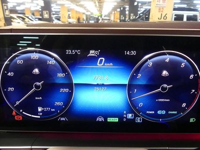 MERCEDES-BENZ GLS - 7