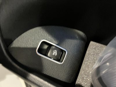 2025 Mercedes-BENZ GLE 缩略图 20