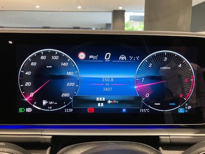 2025 Mercedes-BENZ GLE 缩略图 23