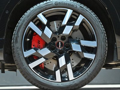 صورة 2 لـ 2024 MINI COOPER COUNTRYMAN