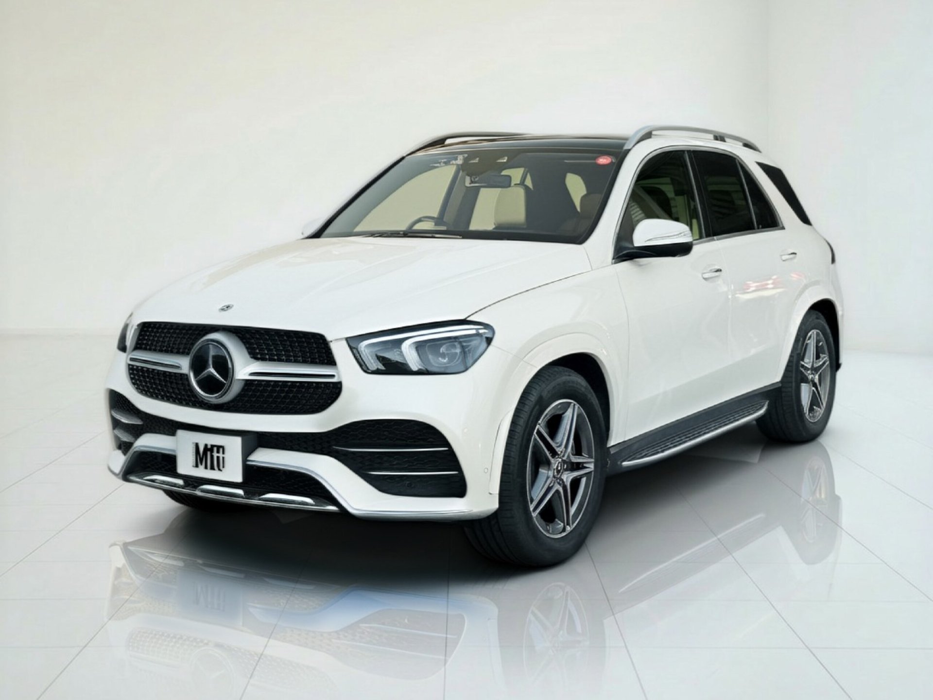 MERCEDES-BENZ GLE - View 1
