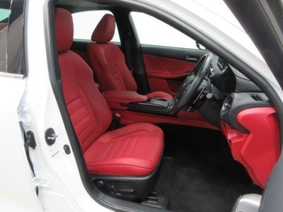 2023 Lexus IS 缩略图 32