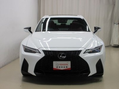 LEXUS IS - 3