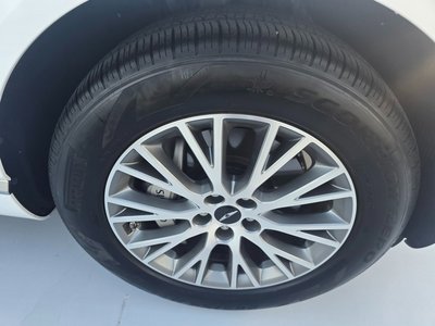 GENESIS GV80 - 6