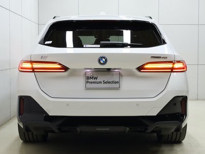 BMW I5 TOURING - 10