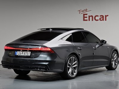 2022 AUDI A7 photo 2