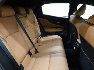 TOYOTA CROWN SPORT - 9