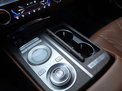 GENESIS G80 (RG3) - 9
