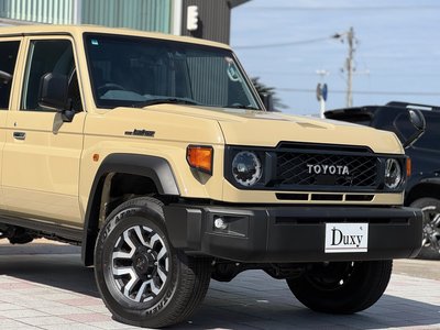 TOYOTA LAND CRUISER - 8