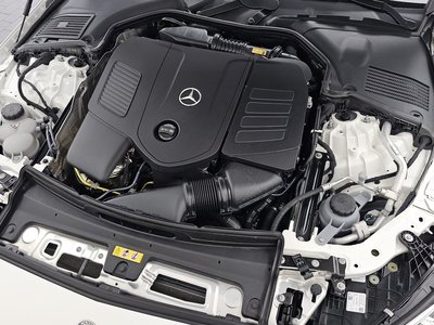 صورة 7 لـ 2025 Mercedes-BENZ C-CLASS