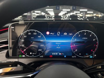 MERCEDES-BENZ E-CLASS - 9