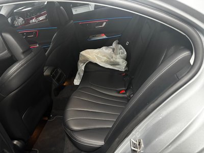 MERCEDES-BENZ E-CLASS - 7