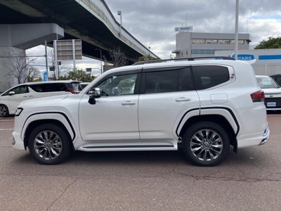 TOYOTA LAND CRUISER 300 - 2