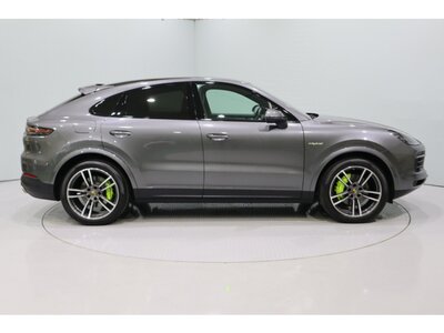 PORSCHE CAYENNE COUPE - 6