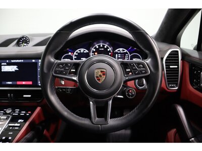 PORSCHE CAYENNE COUPE - 9