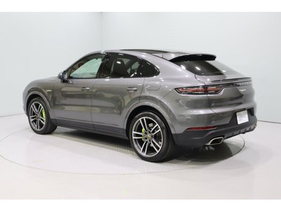 PORSCHE CAYENNE COUPE - 3