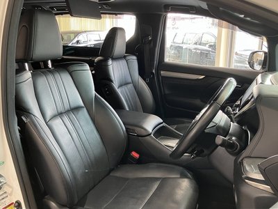 2019 Toyota ALPHARD 照片 9
