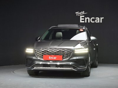 2024 Genesis GV70 photo 2