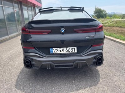 2021 BMW X6 photo 4