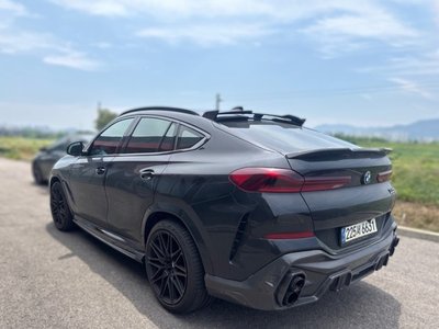 2021 BMW X6 photo 6